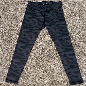 Avalanche Black Camouflage Leggings